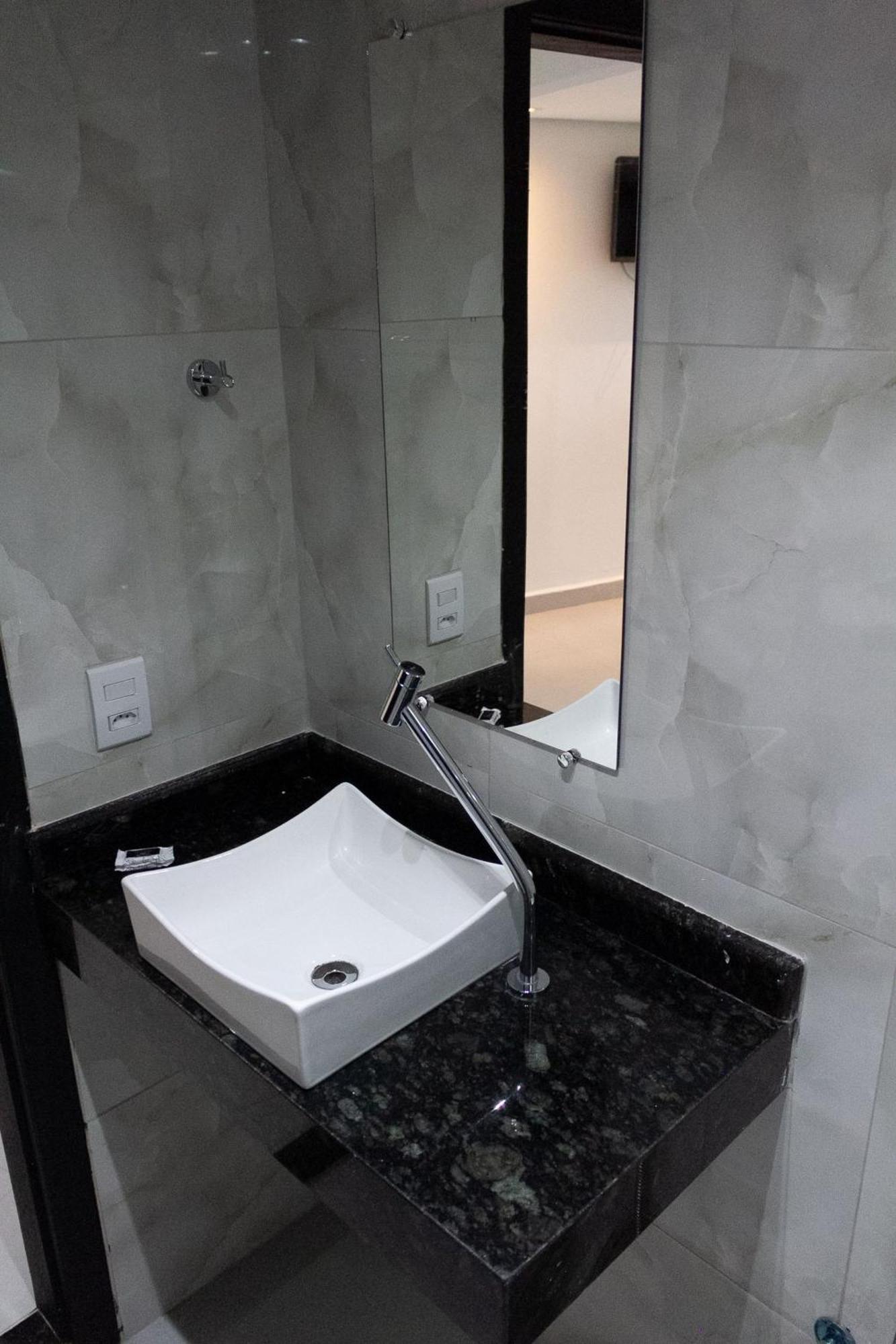 O Beira Mar Praia Hotel Esta Localizado Na Orla, Na Praia De Taperapuan, Cafe Incluso, Wi-Fi 500Mb, Piscinas, Estacionamento Privativo, Ar Condicionado Split, Smart Tv, Frigobar, Porto Seguro Eksteriør bilde