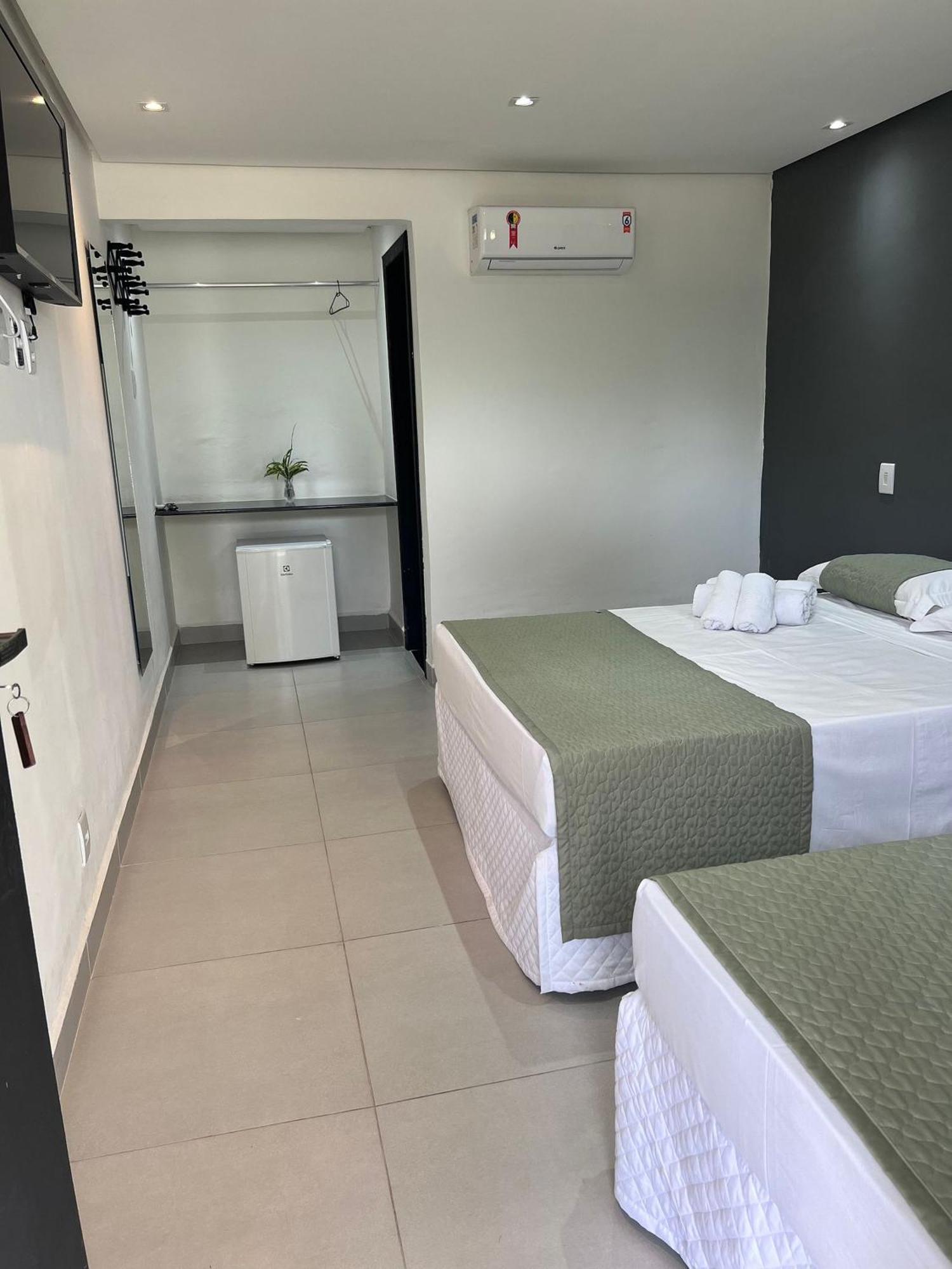 O Beira Mar Praia Hotel Esta Localizado Na Orla, Na Praia De Taperapuan, Cafe Incluso, Wi-Fi 500Mb, Piscinas, Estacionamento Privativo, Ar Condicionado Split, Smart Tv, Frigobar, Porto Seguro Eksteriør bilde