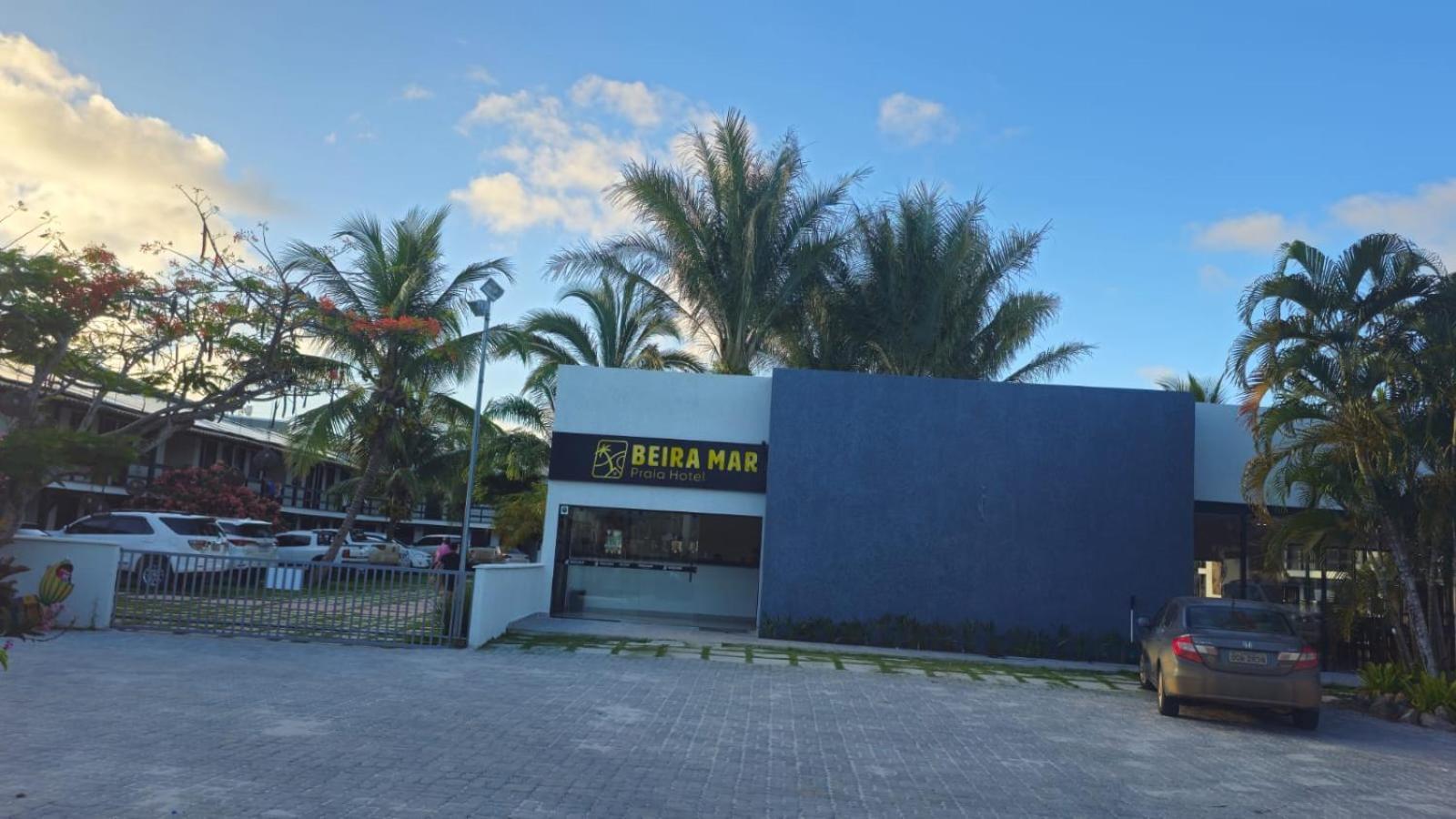 O Beira Mar Praia Hotel Esta Localizado Na Orla, Na Praia De Taperapuan, Cafe Incluso, Wi-Fi 500Mb, Piscinas, Estacionamento Privativo, Ar Condicionado Split, Smart Tv, Frigobar, Porto Seguro Eksteriør bilde