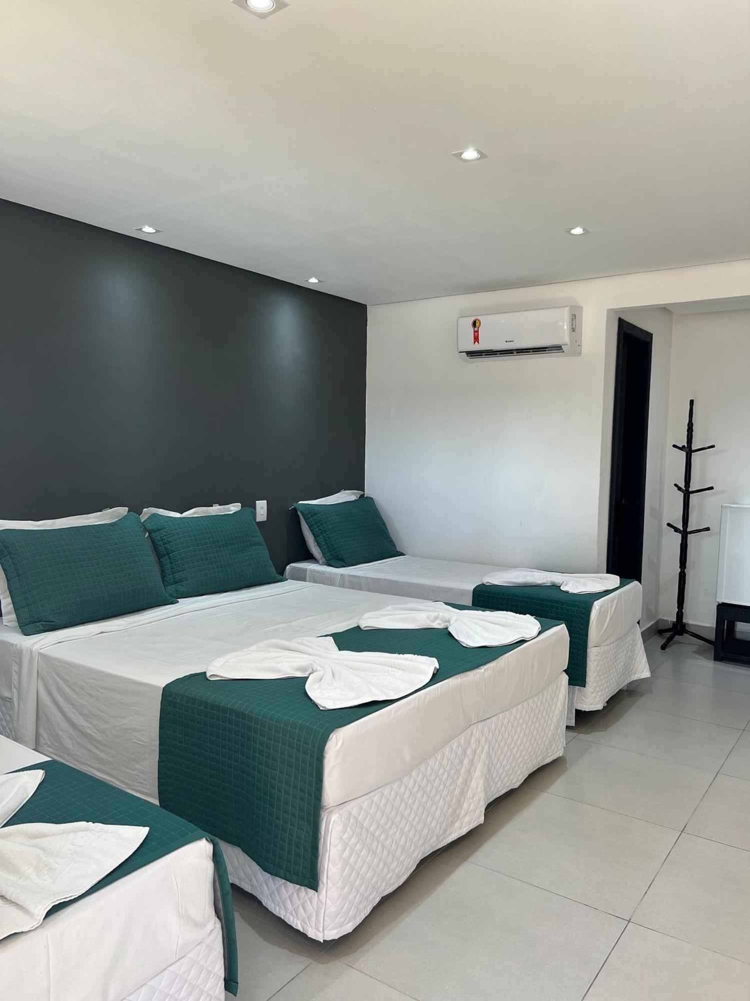 O Beira Mar Praia Hotel Esta Localizado Na Orla, Na Praia De Taperapuan, Cafe Incluso, Wi-Fi 500Mb, Piscinas, Estacionamento Privativo, Ar Condicionado Split, Smart Tv, Frigobar, Porto Seguro Eksteriør bilde