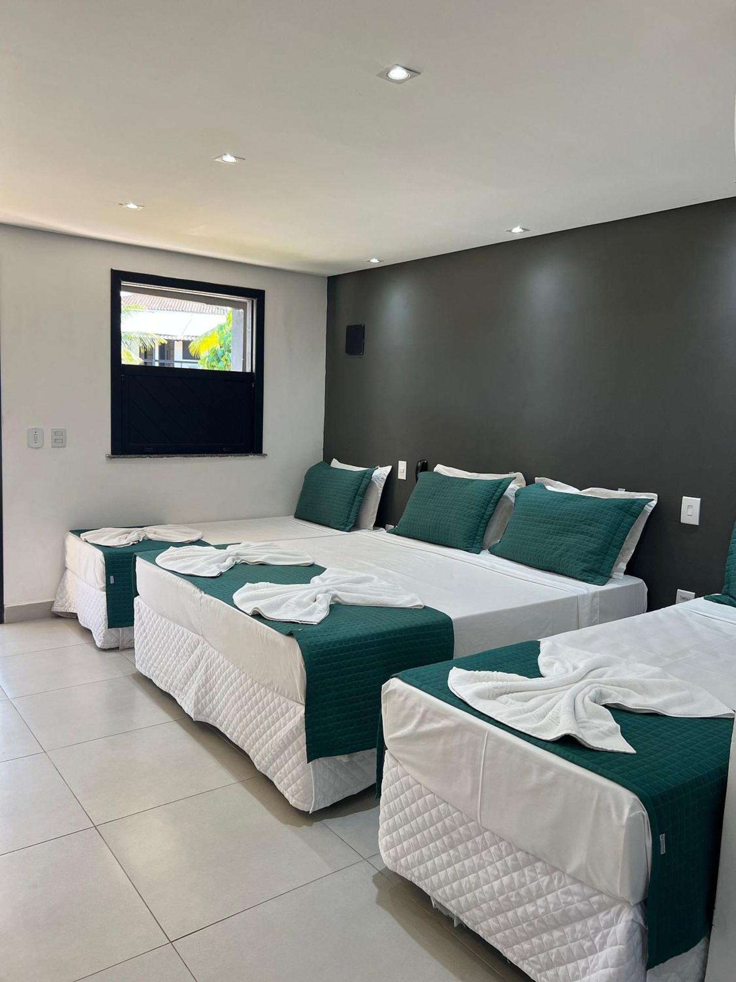 O Beira Mar Praia Hotel Esta Localizado Na Orla, Na Praia De Taperapuan, Cafe Incluso, Wi-Fi 500Mb, Piscinas, Estacionamento Privativo, Ar Condicionado Split, Smart Tv, Frigobar, Porto Seguro Eksteriør bilde